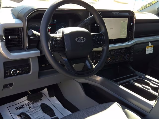 2026 Oxford White Ford Super Duty F-250 SRW XLT 4X4 Truck