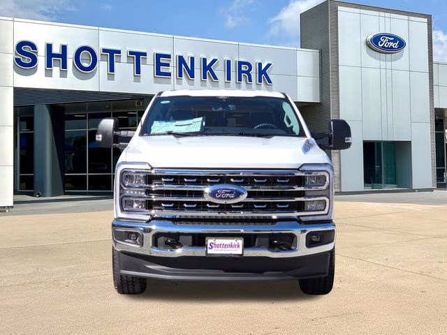 2026 Oxford White Ford Super Duty F-250 SRW XLT 4X4 Truck