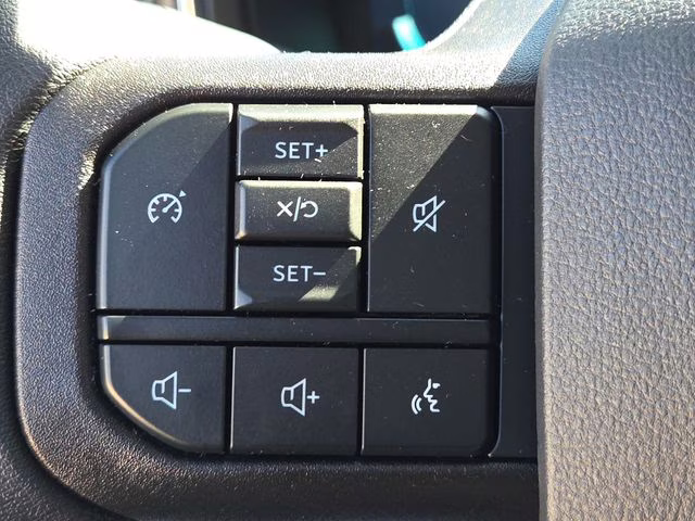 2026 Oxford White Ford Super Duty F-250 SRW XLT 4X4 Truck