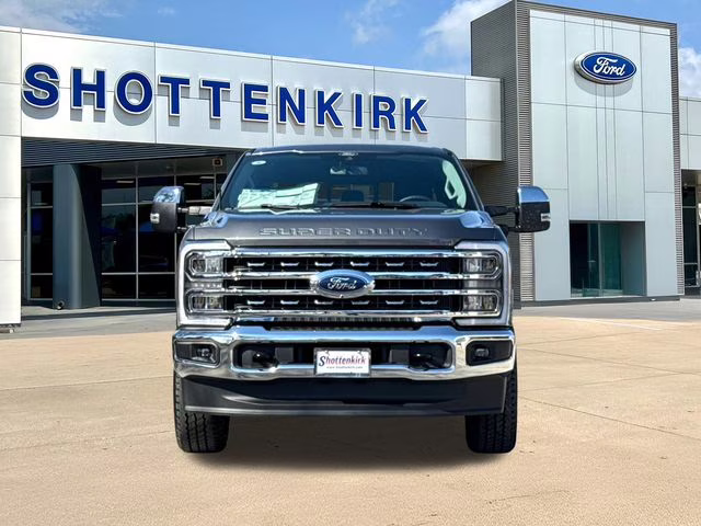 2026 Gray Metallic Ford Super Duty F-250 SRW Lariat 4X4 Truck