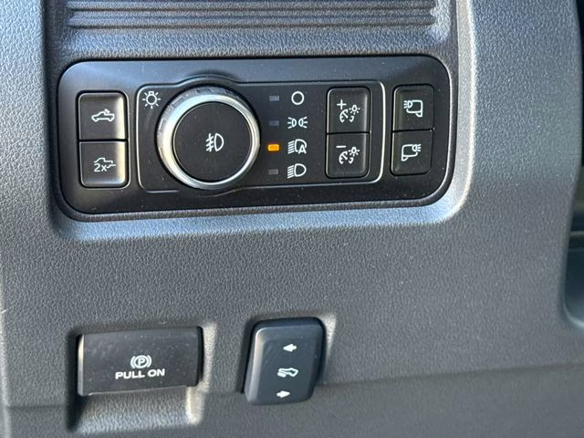 2026 Gray Metallic Ford Super Duty F-250 SRW Lariat 4X4 Truck