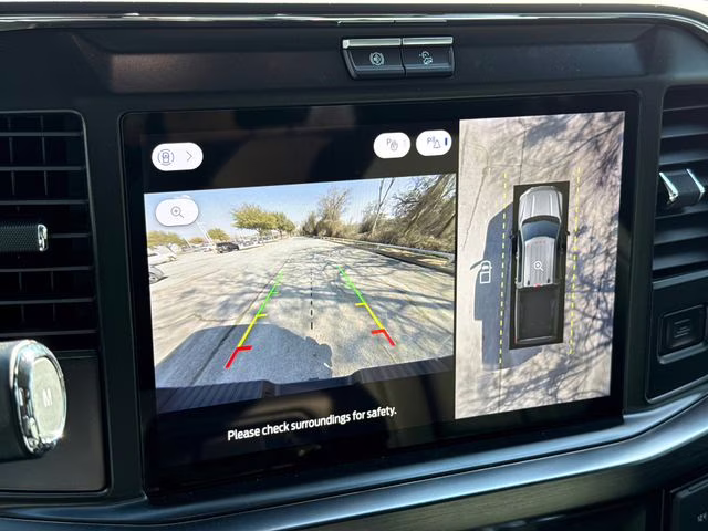 2026 Gray Metallic Ford Super Duty F-250 SRW Lariat 4X4 Truck