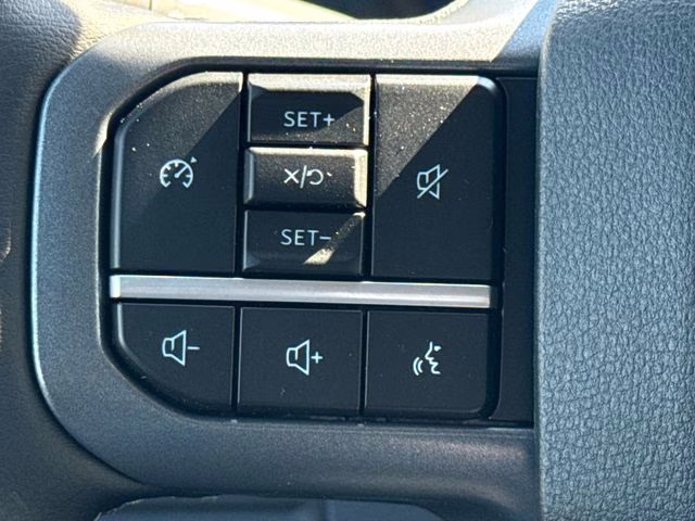 2026 Gray Metallic Ford Super Duty F-250 SRW Lariat 4X4 Truck