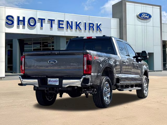 2026 Gray Metallic Ford Super Duty F-250 SRW Lariat 4X4 Truck