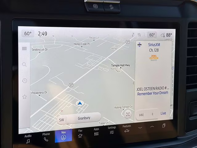 2025 White Metallic Ford Super Duty F-250 SRW Lariat 4X4 Truck