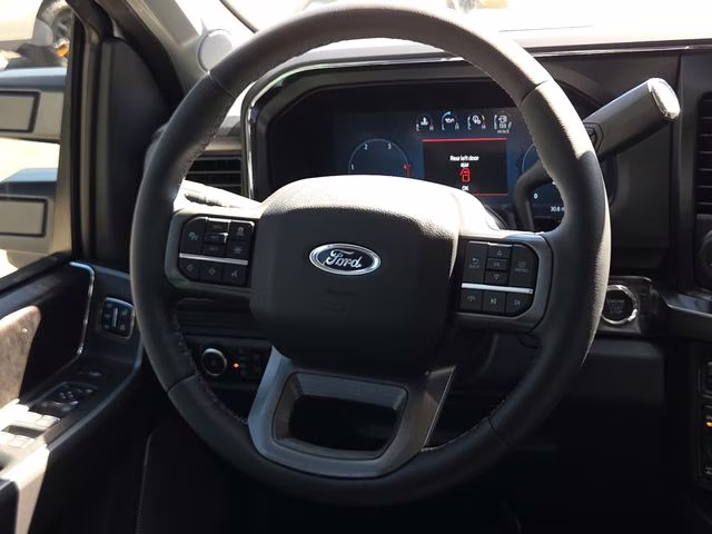 2026 White Metallic Ford Super Duty F-250 SRW Lariat 4X4 Truck