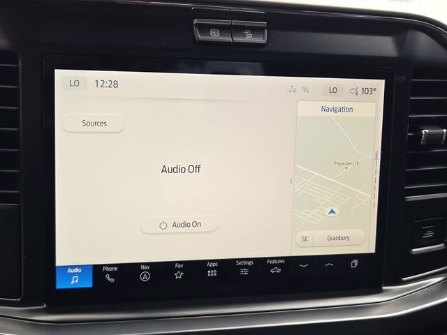 2026 White Metallic Ford Super Duty F-250 SRW Lariat 4X4 Truck