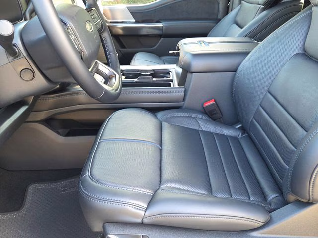 2026 Black Metallic Ford Super Duty F-350 SRW Platinum 4X4 Truck