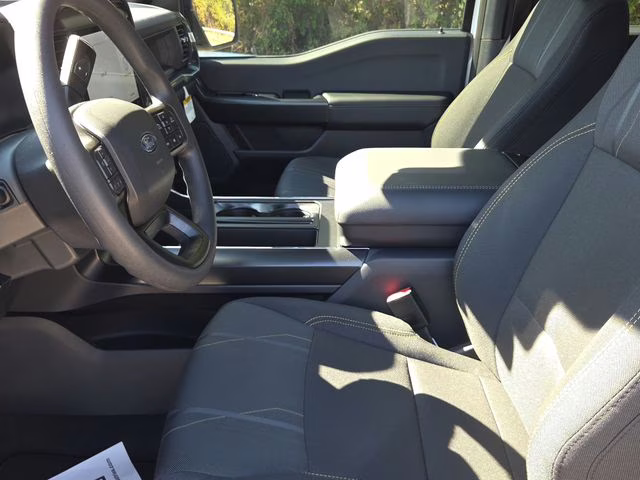 2025 Oxford White Ford F-150 STX 4X4 Truck