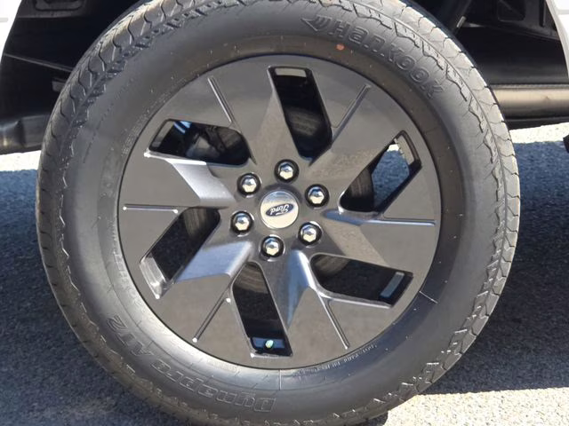 2025 Oxford White Ford F-150 STX 4X4 Truck