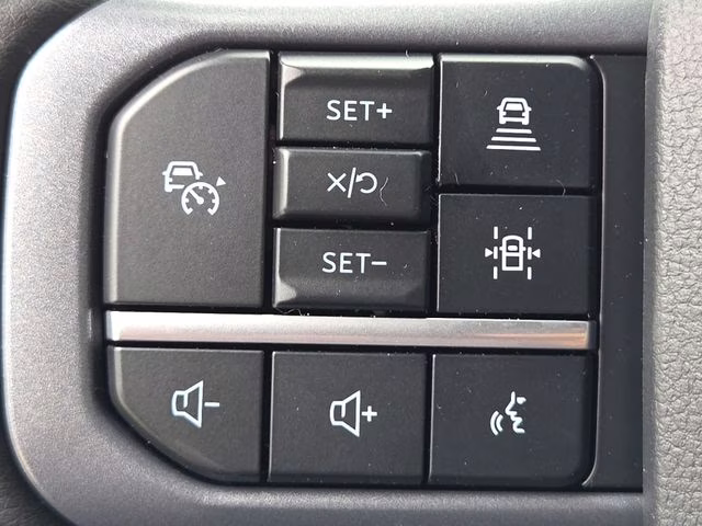 2025 Silver Metallic Ford F-150 XLT 4X4 Truck