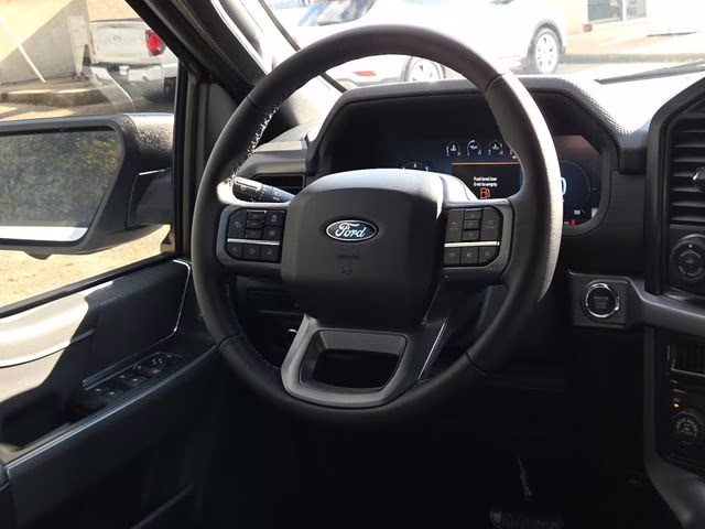 2026 Oxford White Ford F-150 XLT 4X4 Truck