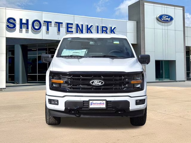 2026 Oxford White Ford F-150 XLT 4X4 Truck