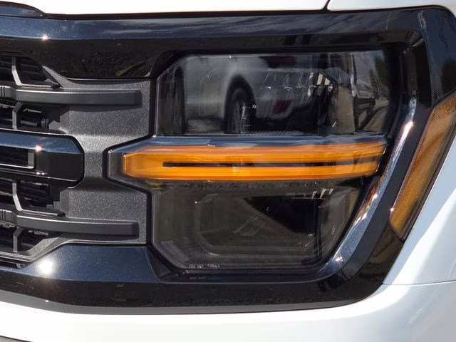 2026 Oxford White Ford F-150 XLT 4X4 Truck