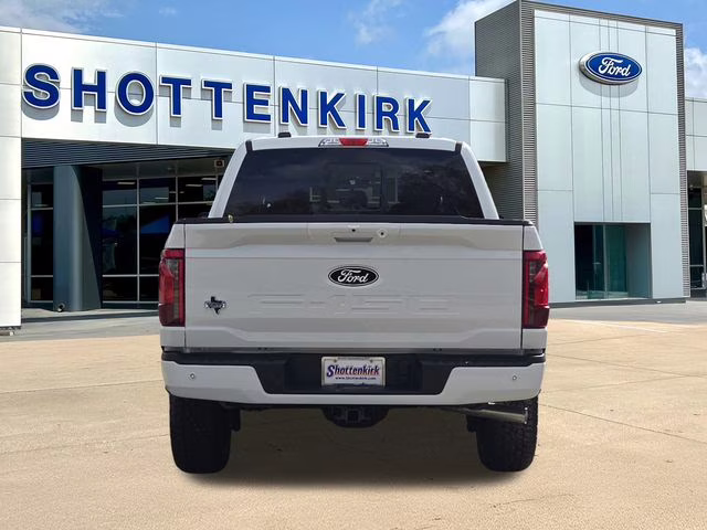 2026 Oxford White Ford F-150 XLT 4X4 Truck