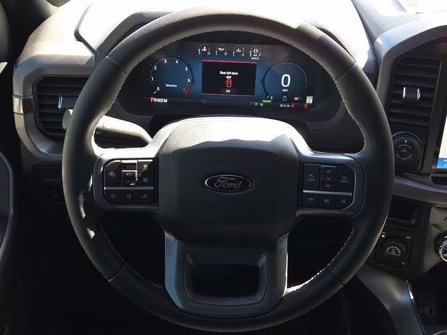 2025 Oxford White Ford F-150 XLT 4X4 Truck