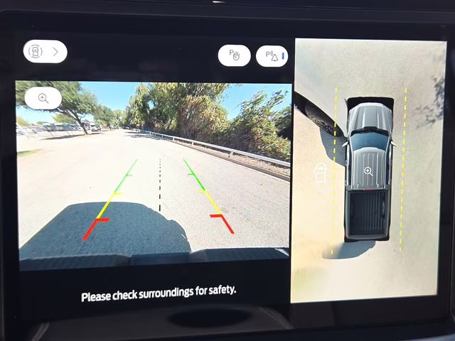 2025 Oxford White Ford F-150 XLT 4X4 Truck