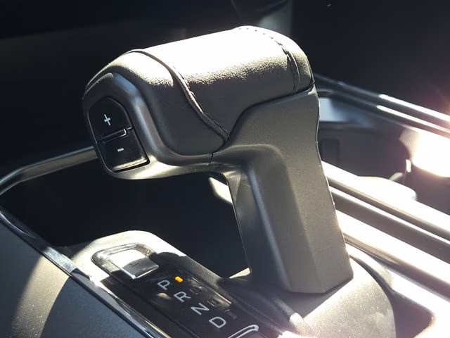 2025 Oxford White Ford F-150 XLT 4X4 Truck