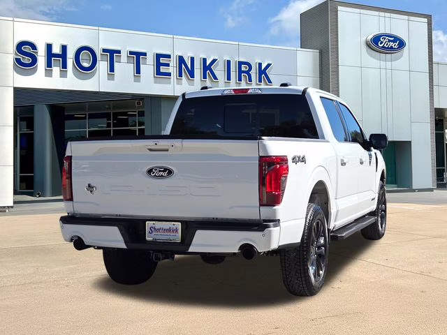 2025 Oxford White Ford F-150 XLT 4X4 Truck