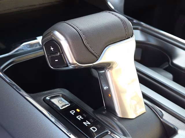 2025 Black Metallic Ford F-150 Lariat 4X4 Truck