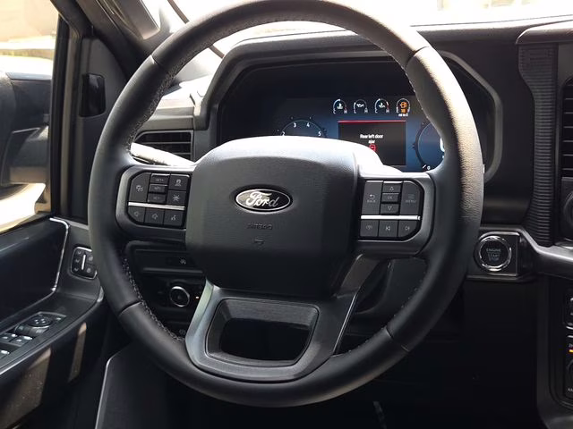 2025 Black Metallic Ford F-150 Lariat 4X4 Truck