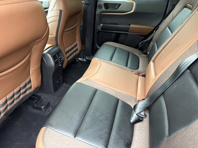 2025 Gray Metallic Ford Bronco Sport Outer Banks 4X4 SUV