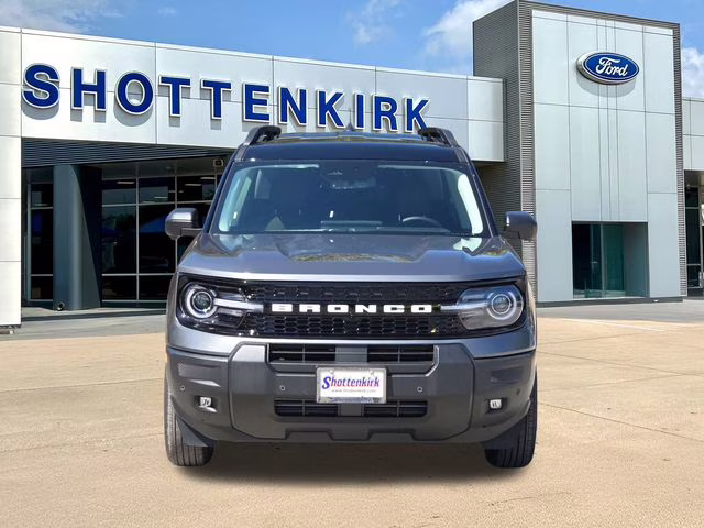 2025 Gray Metallic Ford Bronco Sport Outer Banks 4X4 SUV