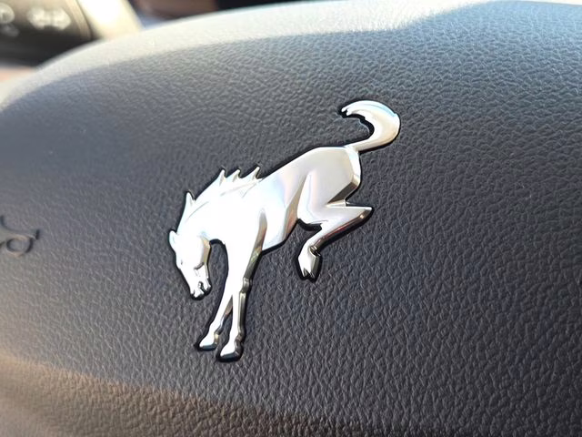 2025 Gray Metallic Ford Bronco Sport Outer Banks 4X4 SUV