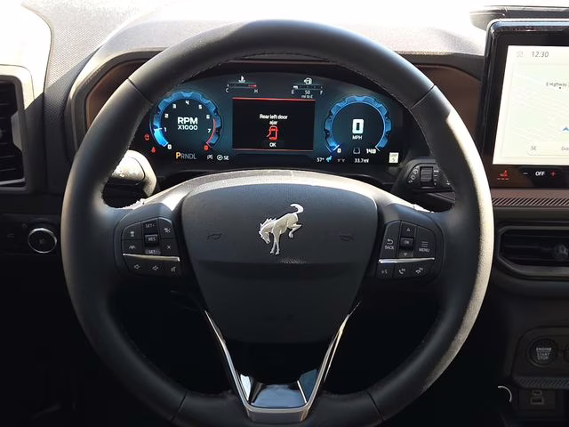 2025 Oxford White Ford Bronco Sport Outer Banks 4X4 SUV