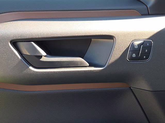 2025 Oxford White Ford Bronco Sport Outer Banks 4X4 SUV