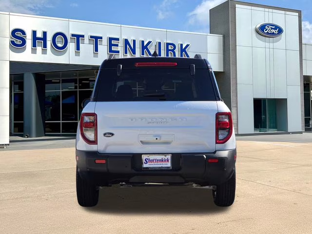 2025 Oxford White Ford Bronco Sport Outer Banks 4X4 SUV