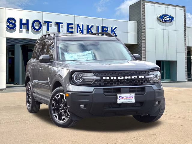 2025 Gray Metallic Ford Bronco Sport Outer Banks 4X4 SUV