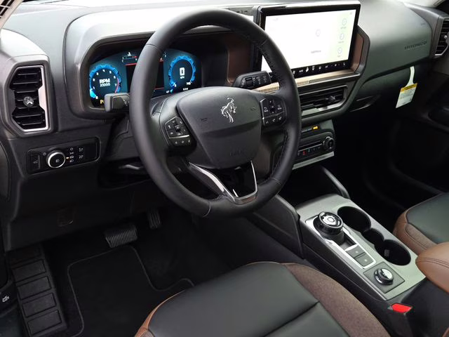 2025 Gray Metallic Ford Bronco Sport Outer Banks 4X4 SUV