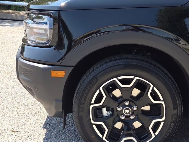 2025 Shadow Black Ford Bronco Sport Outer Banks 4X4 SUV