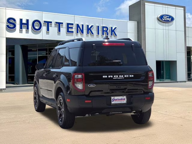 2025 Shadow Black Ford Bronco Sport Outer Banks 4X4 SUV