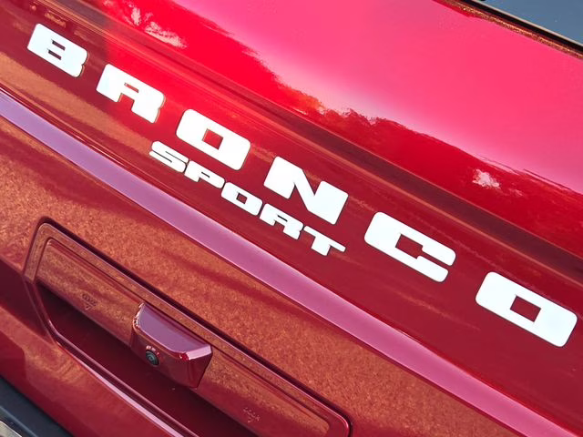 2025 Ruby Red Metallic Ford Bronco Sport Outer Banks 4X4 SUV