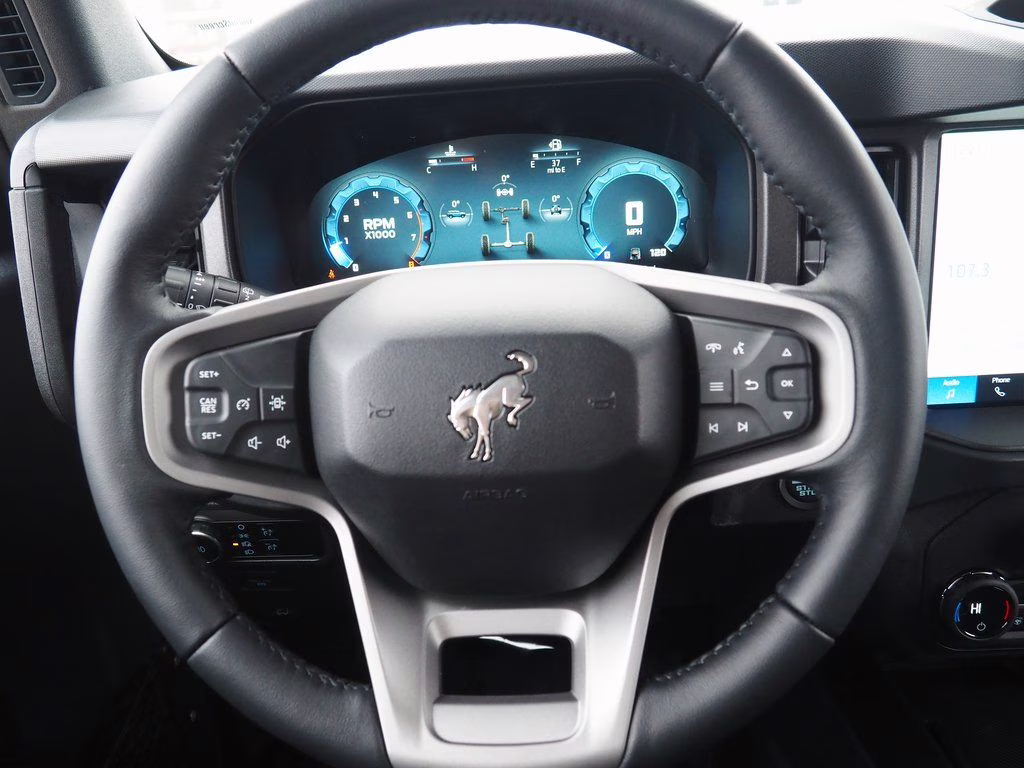 2025 Shadow Black Ford Bronco Badlands 4X4 SUV