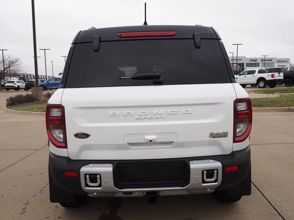 2025 Oxford White Ford Bronco Sport Outer Banks 4X4 SUV
