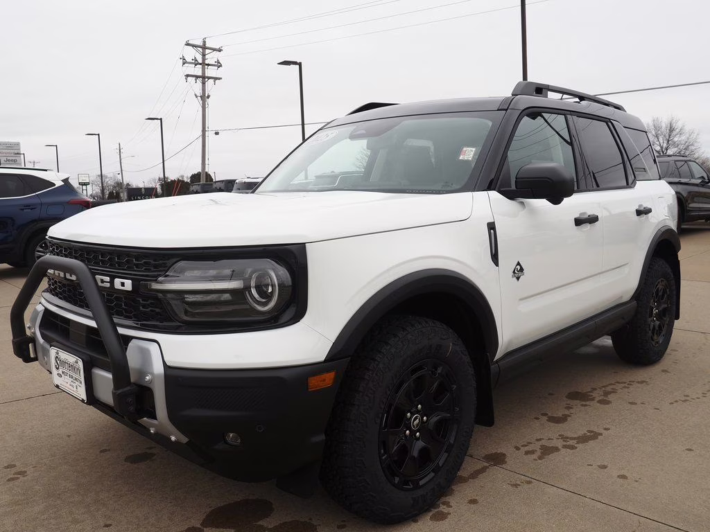 2025 Oxford White Ford Bronco Sport Outer Banks 4X4 SUV