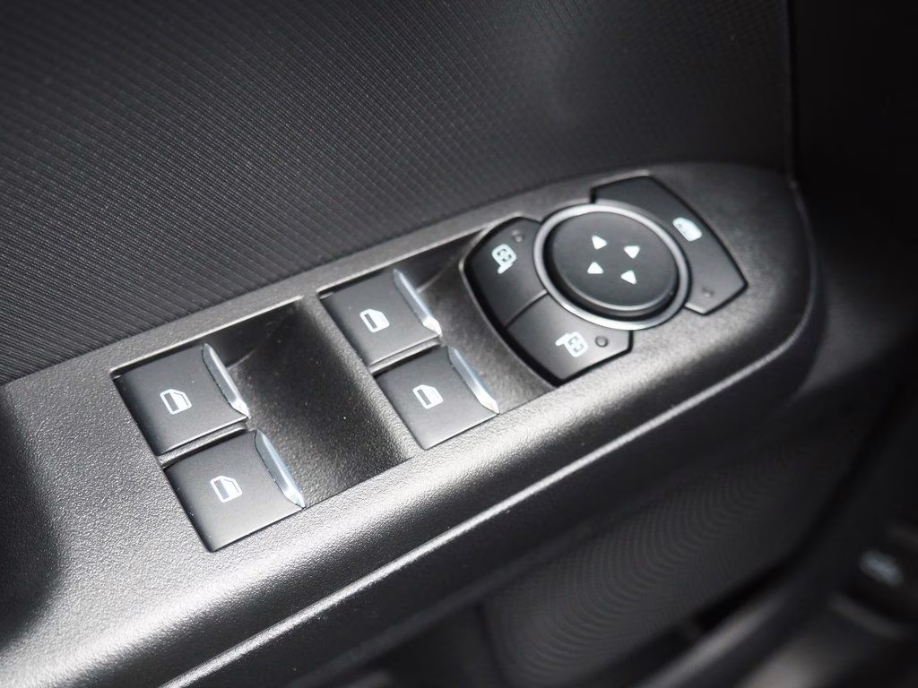 2025 Oxford White Ford Bronco Sport Outer Banks 4X4 SUV