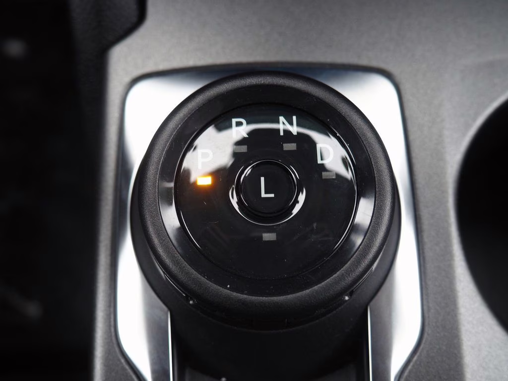 2025 Oxford White Ford Bronco Sport Outer Banks 4X4 SUV