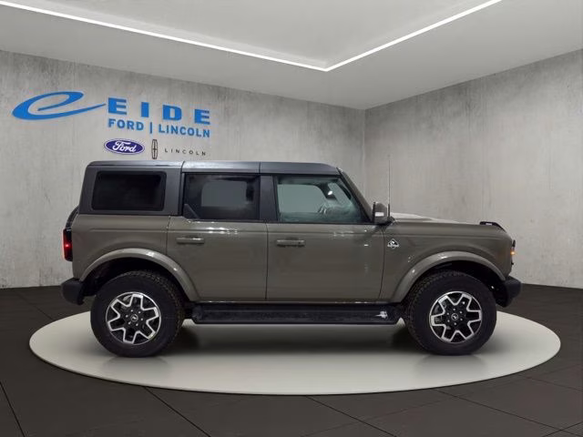 2025 Marsh Gray Ford Bronco Outer Banks 4X4 SUV