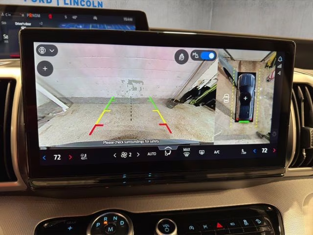 2026 Glacier Gray Metallic Tri-Coat Ford Expedition Active 4X4 SUV