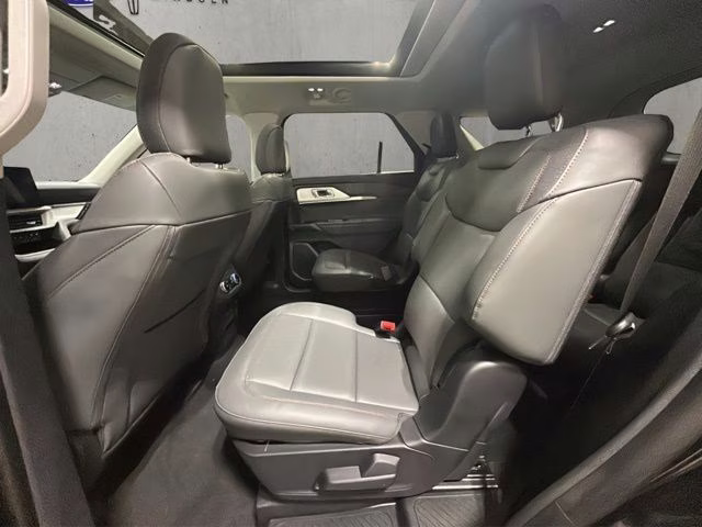 2026 Agate Black Metallic Ford Explorer Active 4X4 SUV