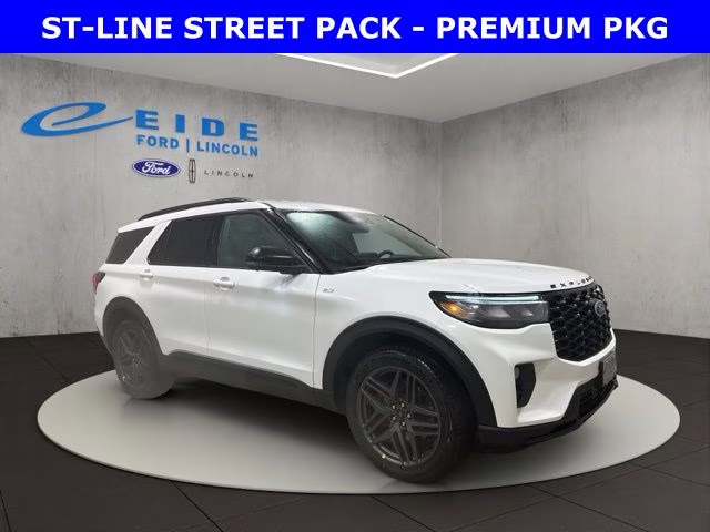 2026 Star White Metallic Tri-Coat Ford Explorer ST-Line 4X4 SUV