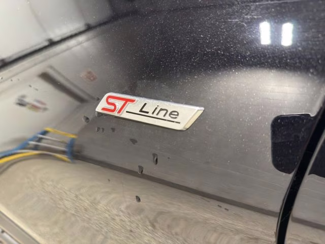 2026 Agate Black Metallic Ford Explorer ST-Line 4X4 SUV