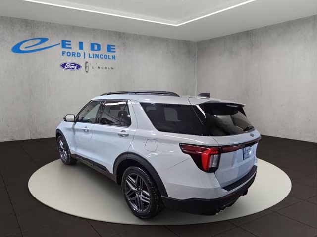 2026 Space White Metallic Ford Explorer ST 4X4 SUV