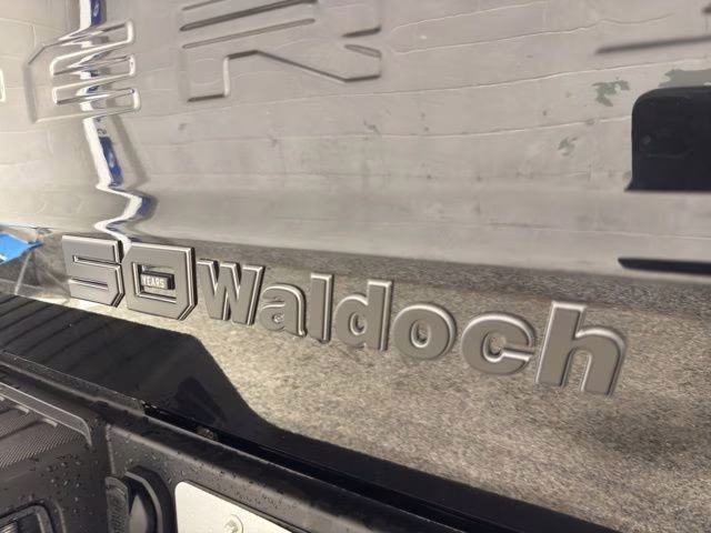 2026 Agate Black Metallic Ford Super Duty F-250 SRW Lariat Waldoch M80X 4X4 Truck