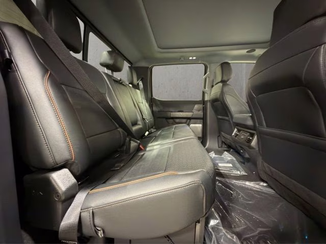 2026 Agate Black Metallic Ford Super Duty F-250 SRW Lariat Waldoch M80X 4X4 Truck