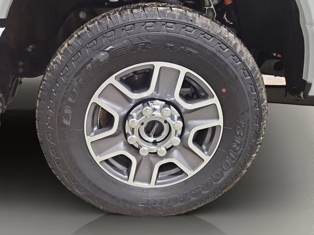 2026 Avalanche Ford Super Duty F-250 SRW Lariat 4X4 Truck